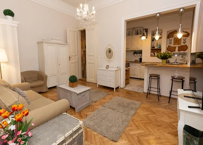 Cozy Vintage Flat By The Basilica شقة *