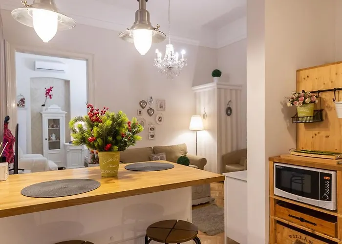 شقة Cozy Vintage Flat By The Basilica